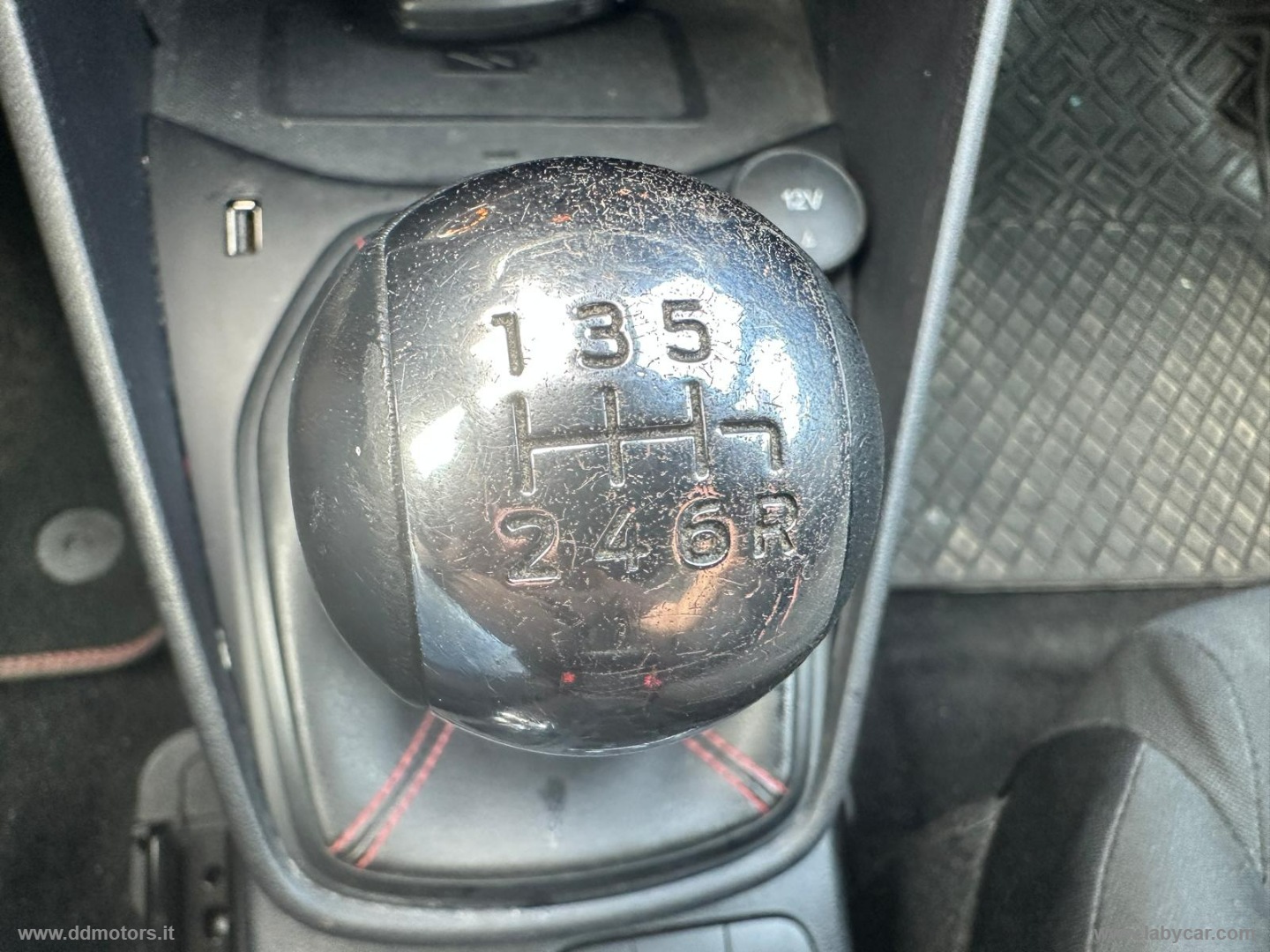 Fiesta 1.0 Ecob. Hybrid 125 5p. ST-Line *ST LINE* - immagine 28