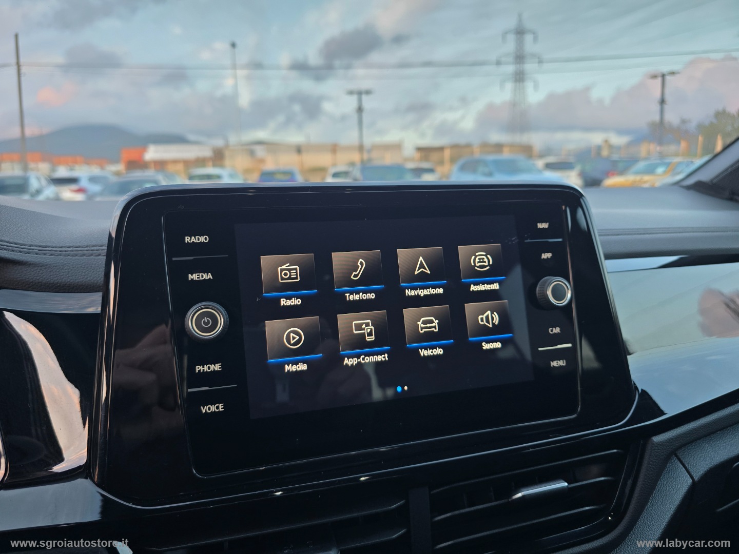 T-Roc 2.0 TDI SCR R-Line - immagine 28