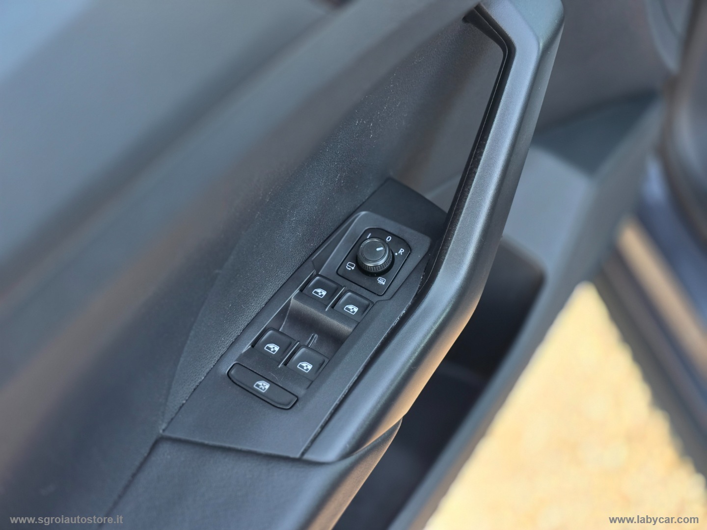 T-Cross 1.0 TSI 110 CV Advanced - immagine 28