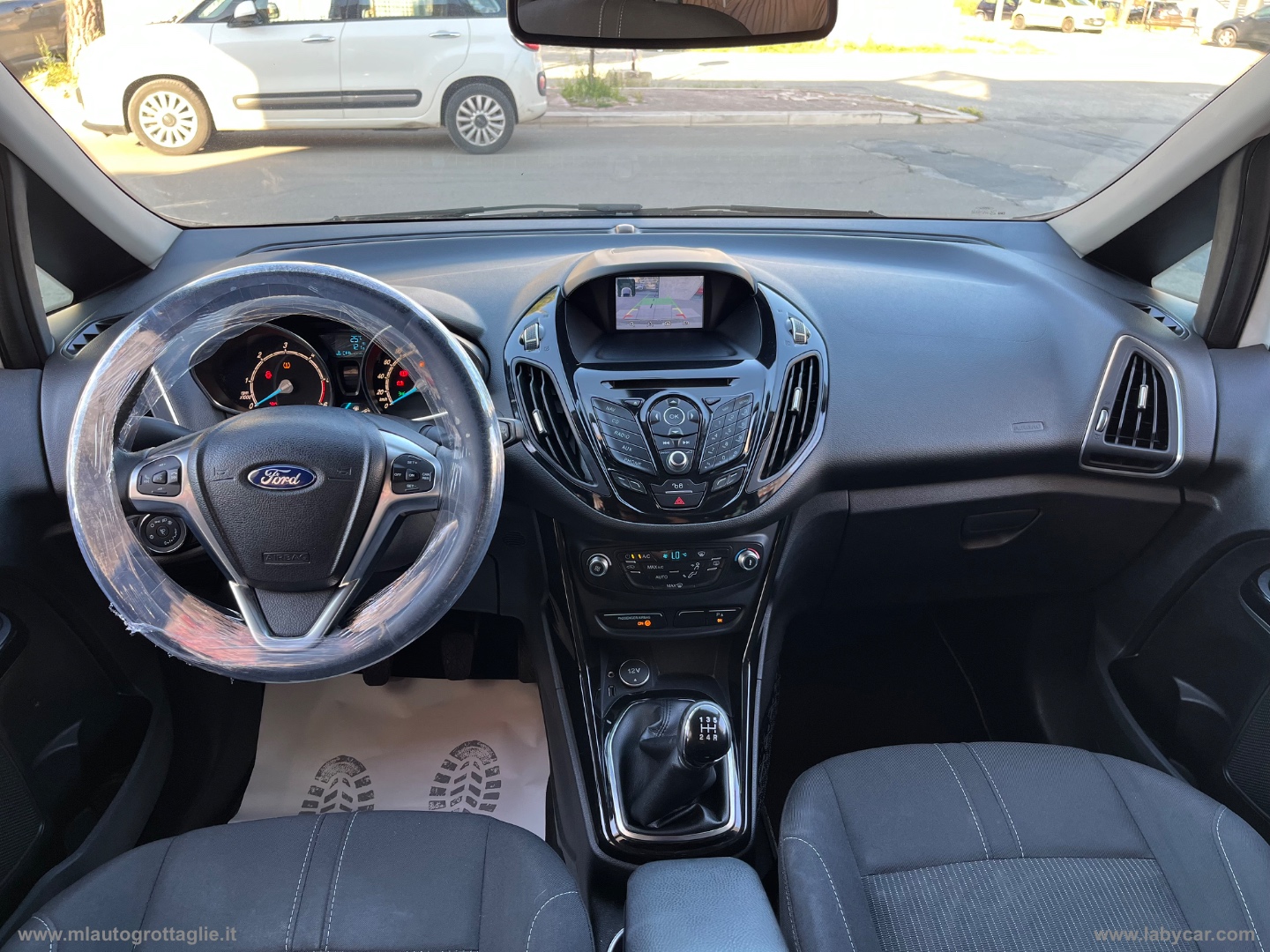 B-Max 1.5 TDCi 75 CV Titanium X - immagine 28