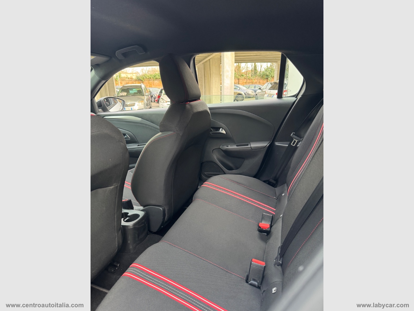 Corsa 1.2 100 CV GS Line - immagine 28