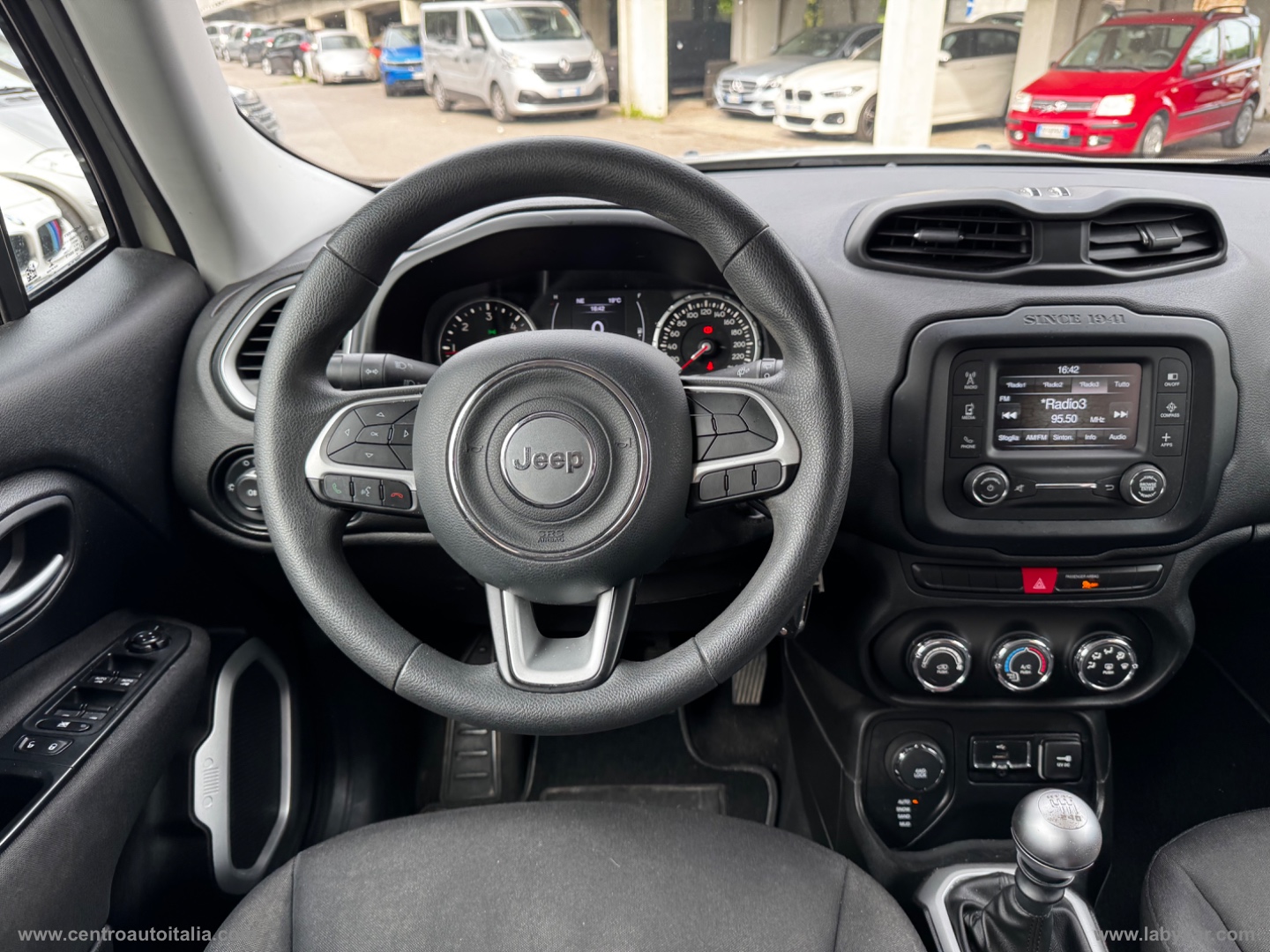 Renegade 2.0 Mjt 4WD Active Drive Sport - immagine 28