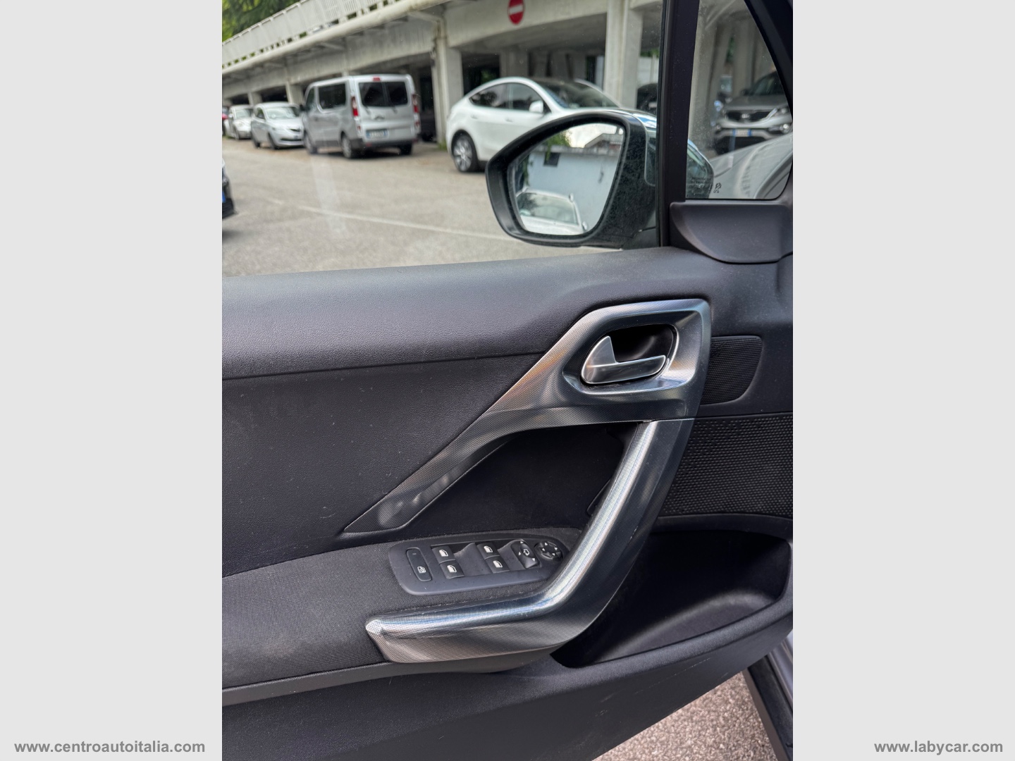 2008 PureTech Turbo 130 S&S Allure - immagine 28