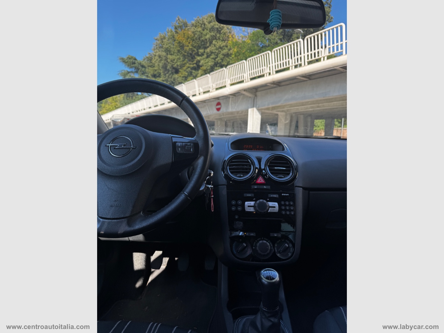 Corsa 1.2 80 CV 5p. GPL-TECH Edition - immagine 28