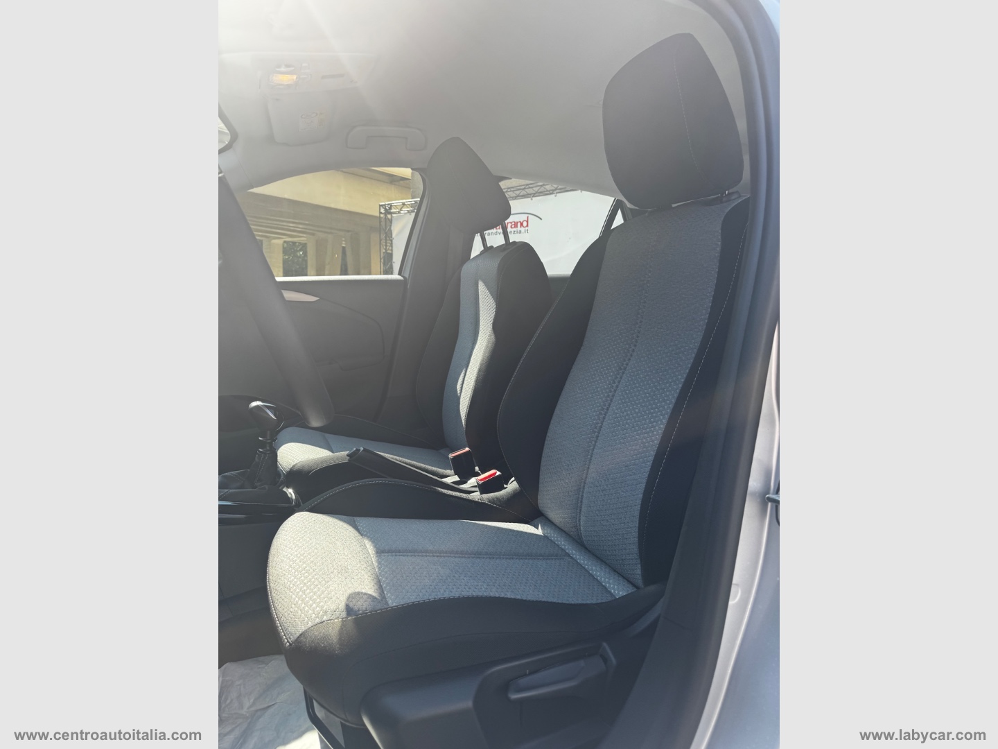Corsa 1.2 100 CV CON CATENA - immagine 28