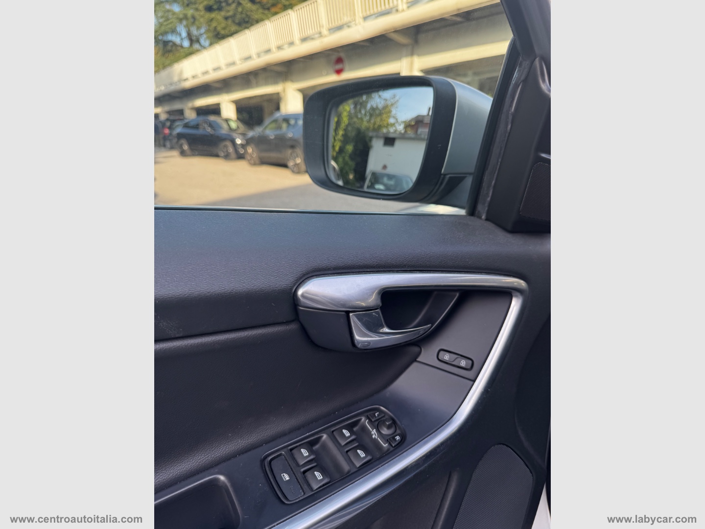 XC60 D4 Geartronic Summum - immagine 28