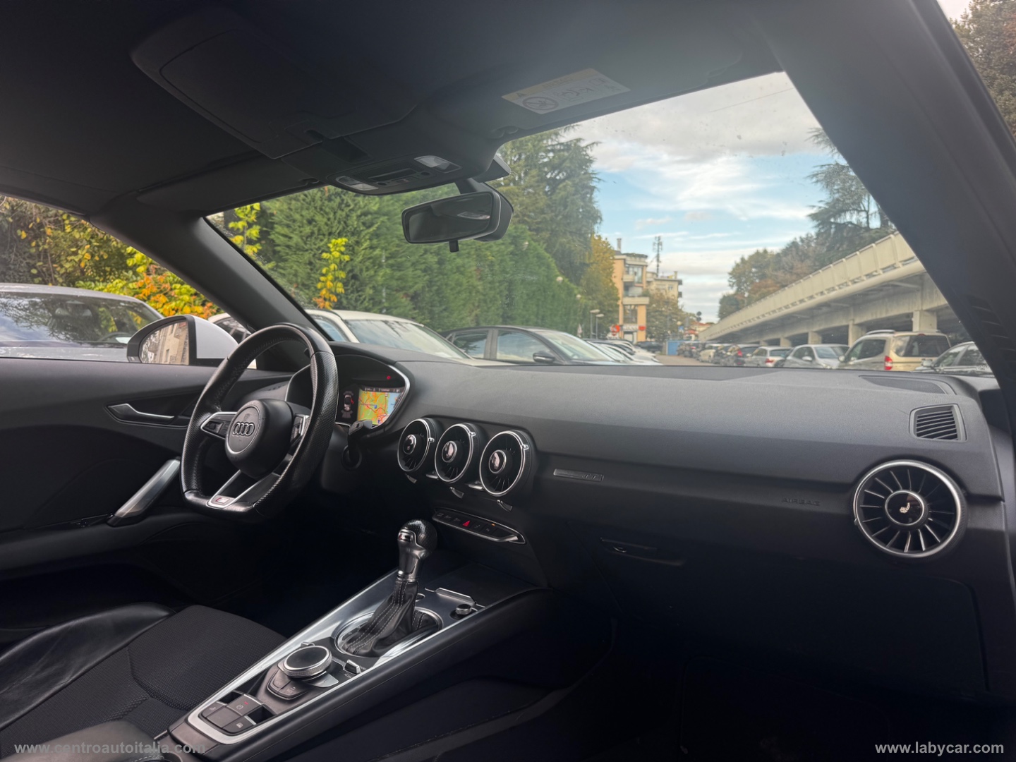 TT Roadster 2.0 TDI quattro S tr. S line - immagine 28
