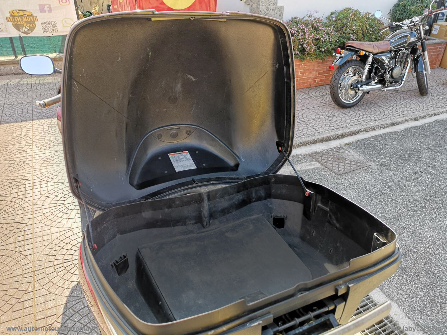 SW-T400 RATE AUTO MOTO SCOOTER - immagine 28