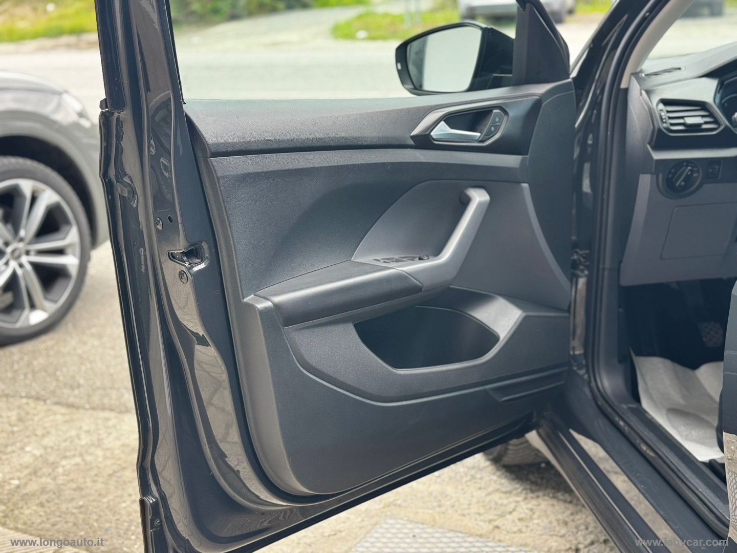 T-Cross 1.6 TDI LIFE ADATTA A NEOPATENTATI - immagine 28