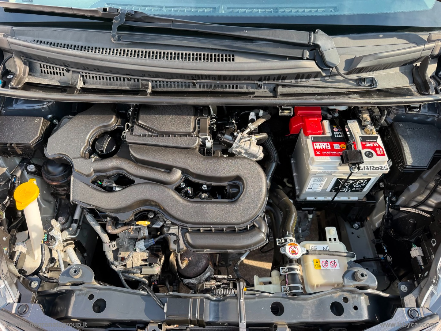 Yaris 1.0 72 CV 5p. Cool BELLA BELLA ! - immagine 28