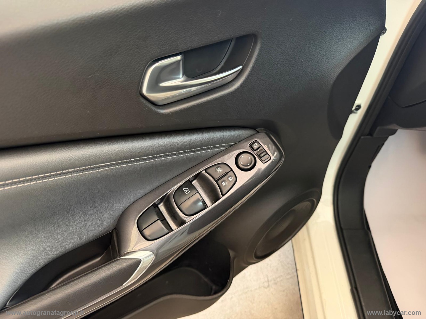 Juke 1.0 DIG-T 114 CV Tekna PERFETTA! - immagine 28
