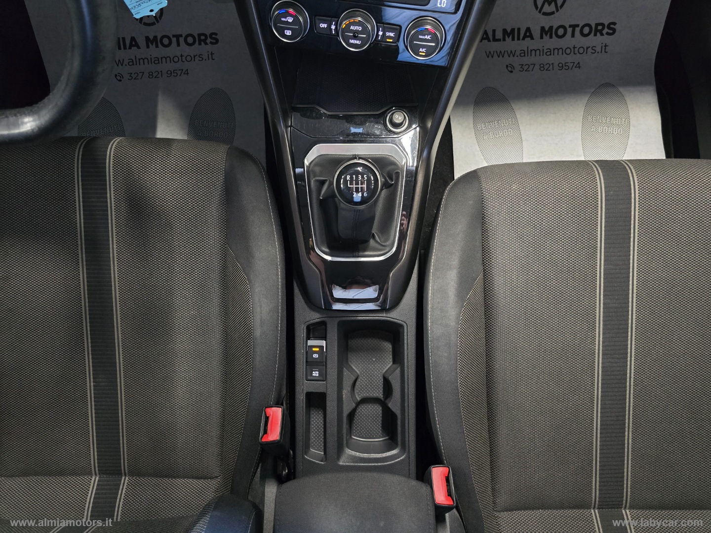 T-Roc 1.0 TSI 115CV Style BMT - immagine 28