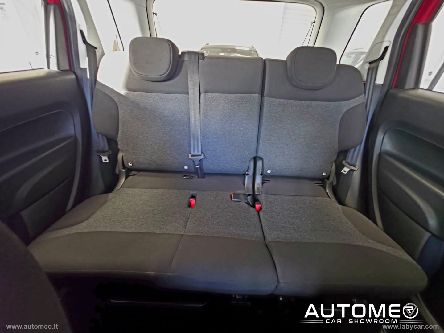 500L 1.4 95 CV S&S Mirror KM CERTIFICATI - immagine 28