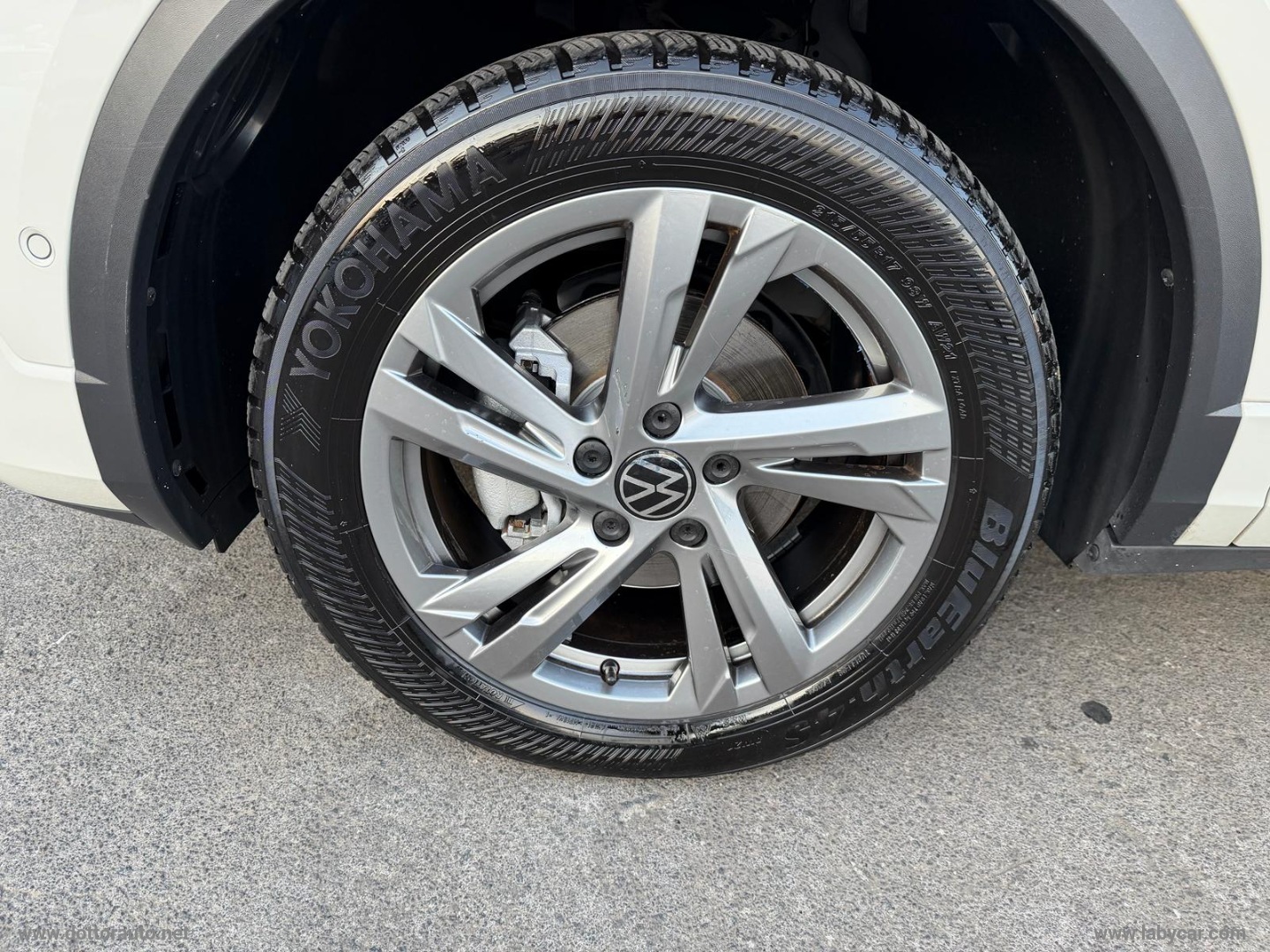 T-Roc 2.0 TDI SCR R-Line - immagine 28