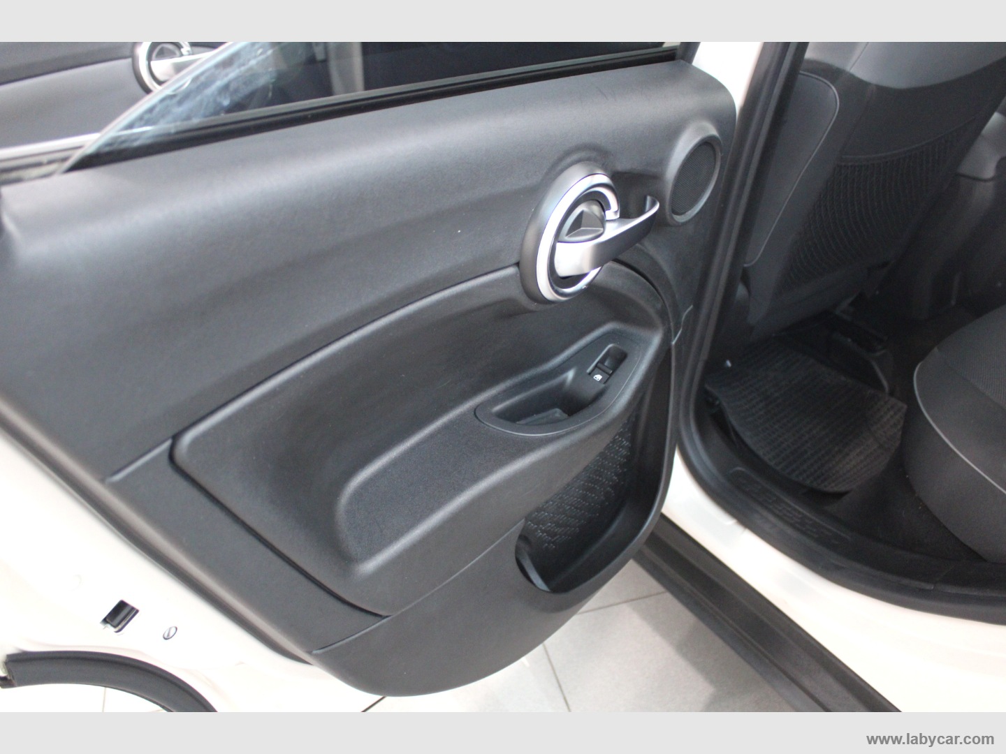 500X 1.6 M.Jet 120 CV Opening Edition - immagine 28
