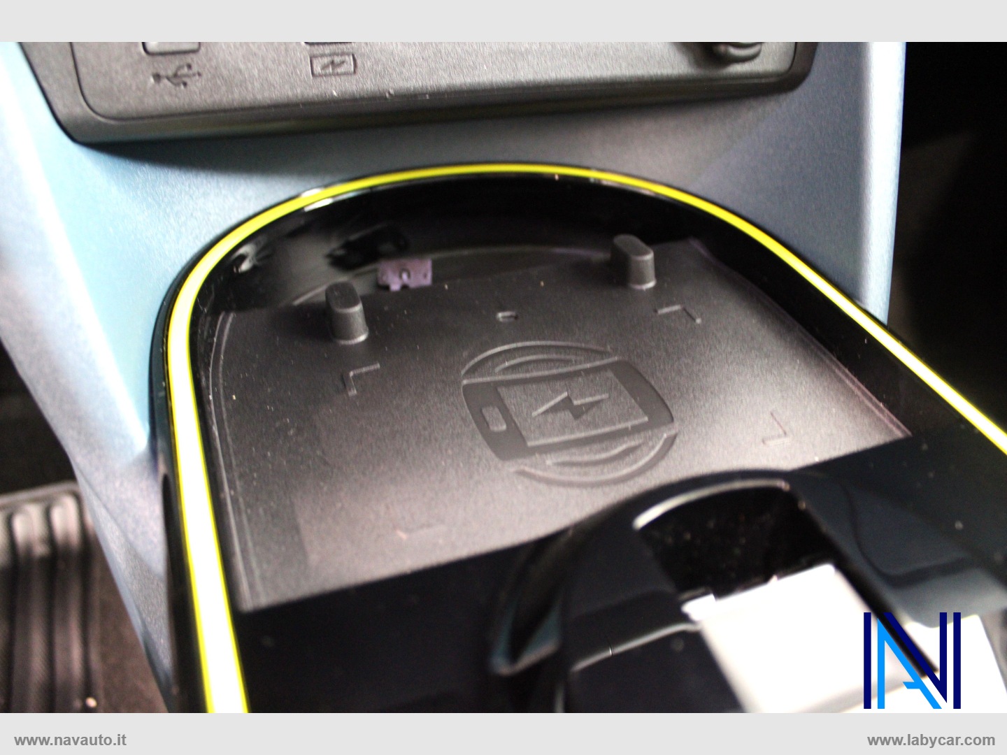 Grande Panda 1.2 S&S Hybrid La Prima - immagine 28