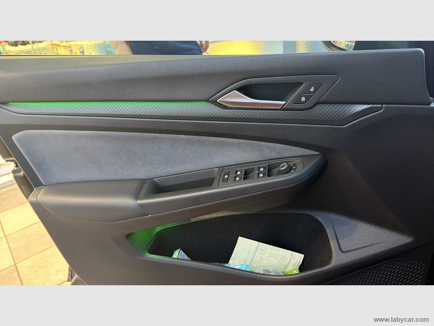 Golf 2.0 TSI R DSG 4Motion 20 years - immagine 28