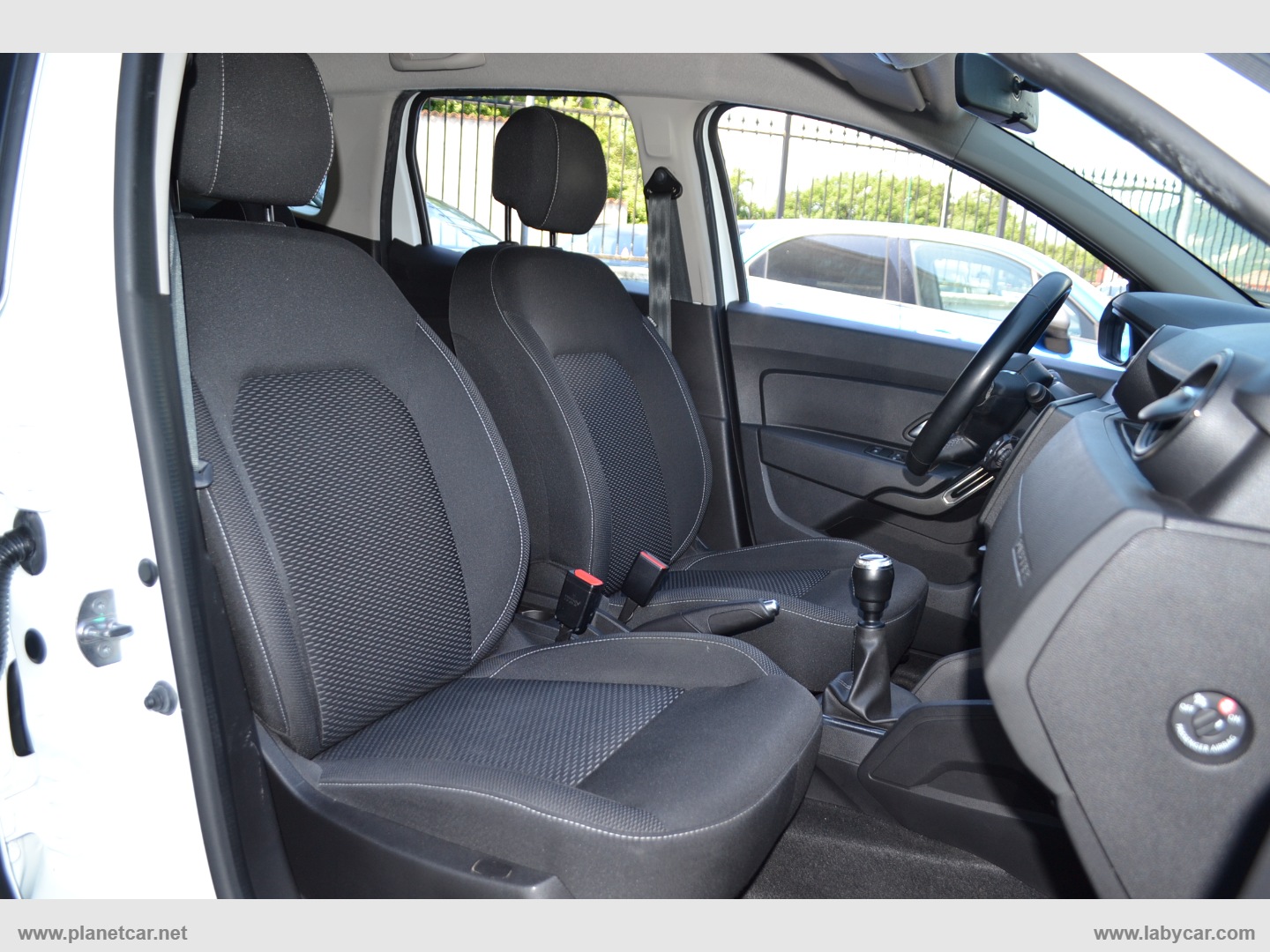 Duster 1.5 Blue dCi 8V 115 CV 4x2 Prest. - immagine 29