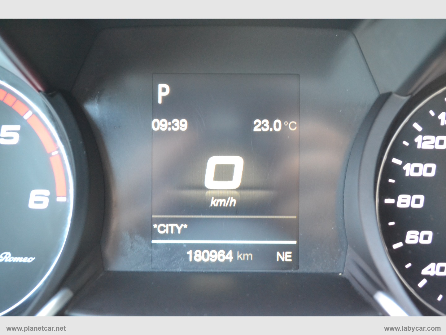 Giulia 2.2 Turbodiesel 150 CV AT8 Busin. - immagine 29