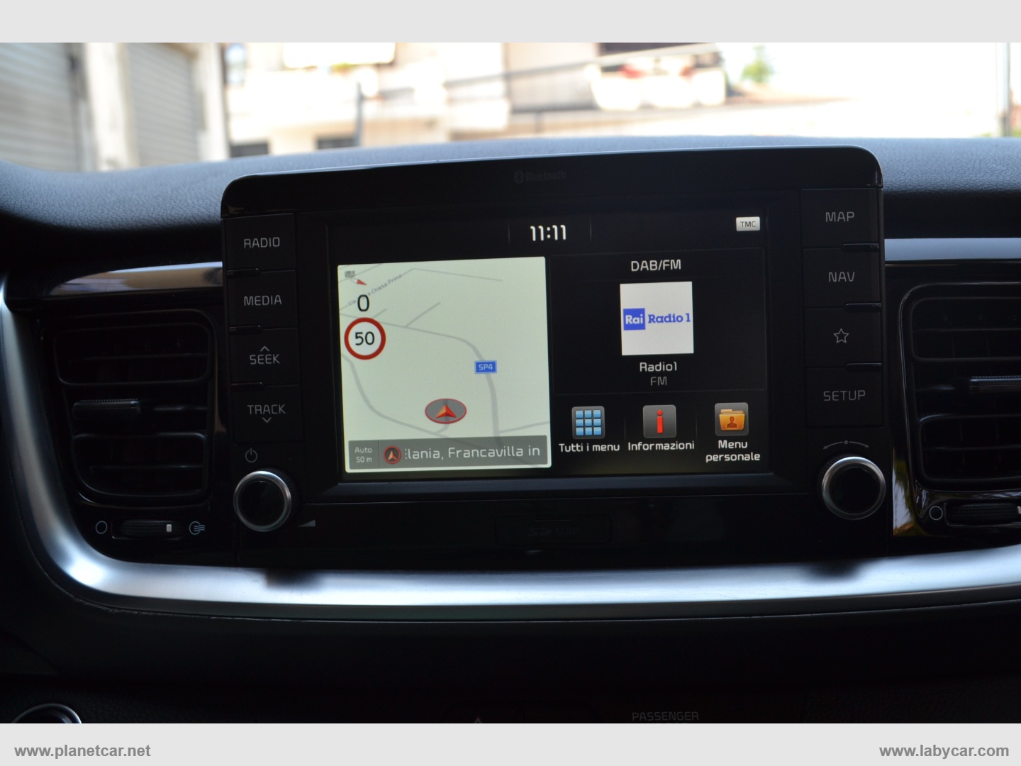 Stonic 1.6 CRDi 110 CV Urban - immagine 29