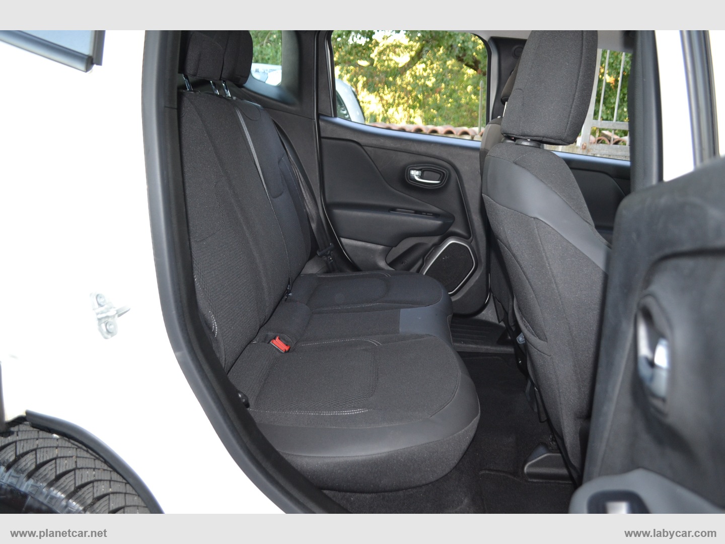 Renegade 1.6 Mjt 120CV Limited - immagine 29