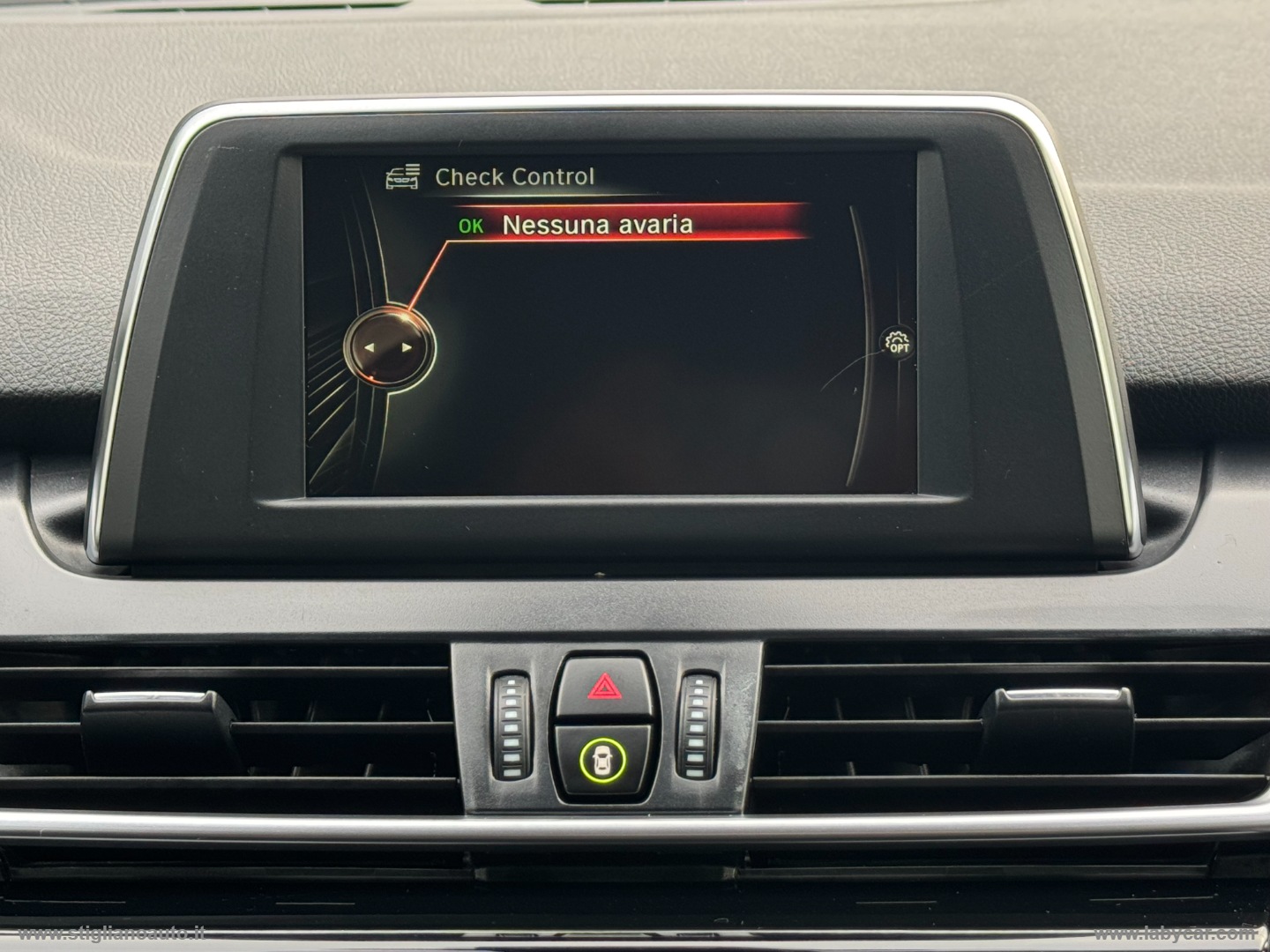 218d Active Tourer Sport - immagine 29