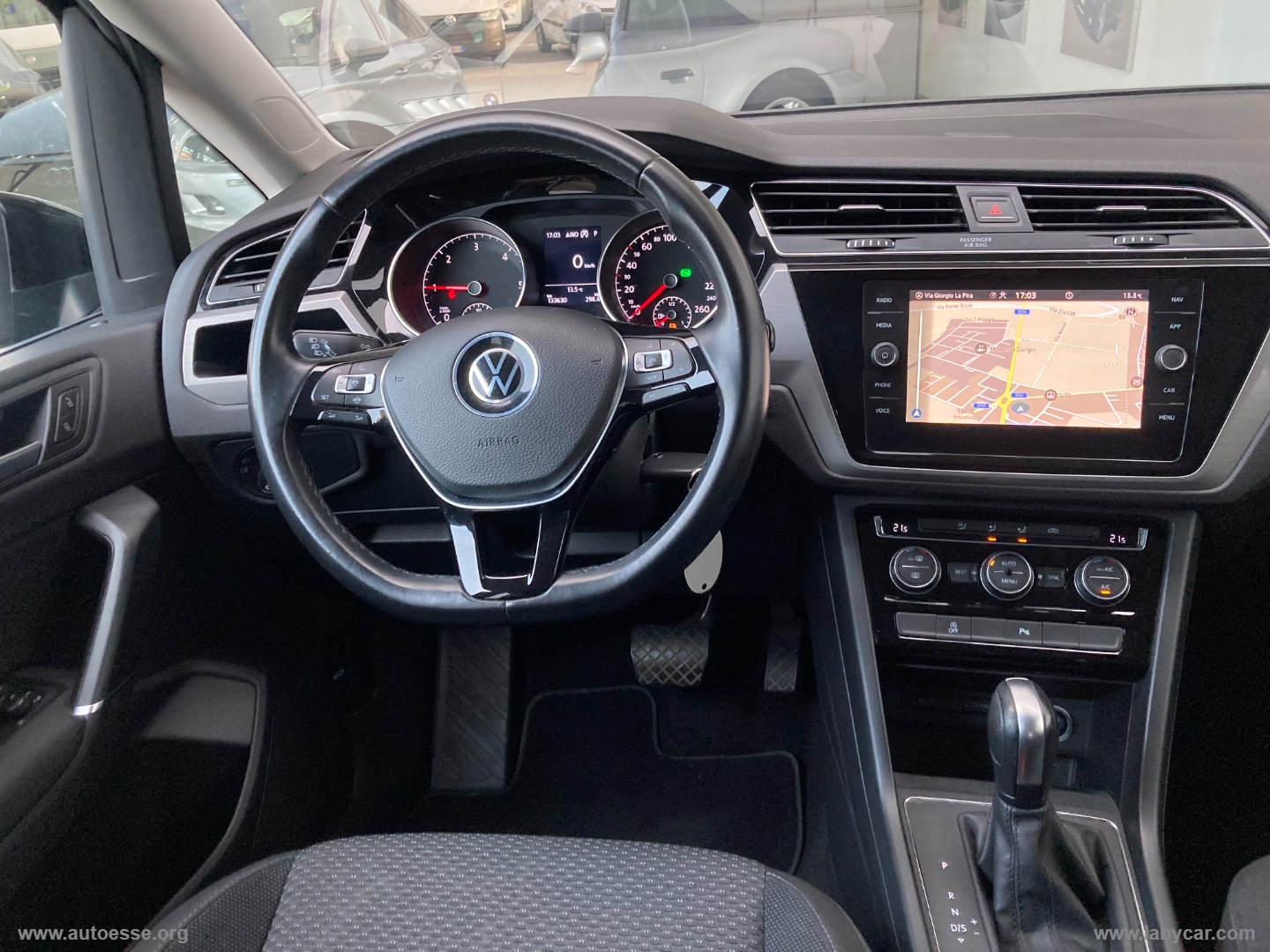 Touran 2.0 TDI 150 CV DSG Business BMT - immagine 29