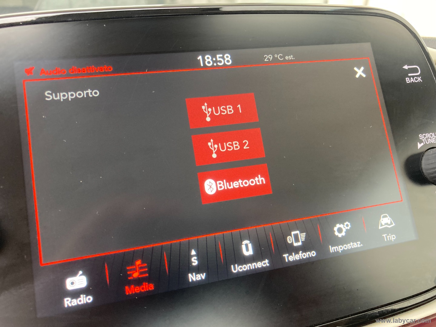 500 1.0 Hybrid Lounge IDONEA A NEOPATENTATI - immagine 29