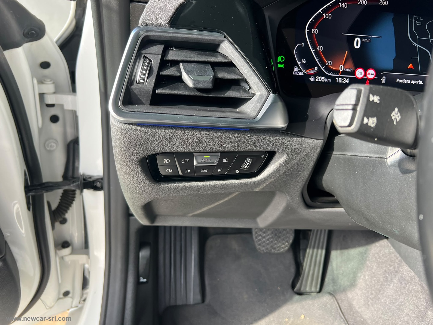 420d 48V Cabrio Msport - immagine 29
