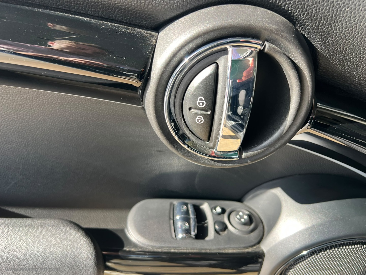 Mini Cooper SE Classic - immagine 29