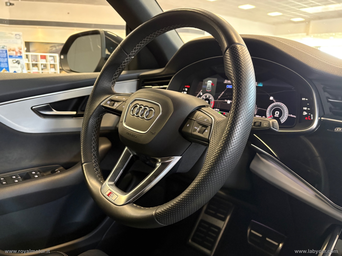 Q8 50 TDI 286 CV quattro tiptronic S-LINE - immagine 29