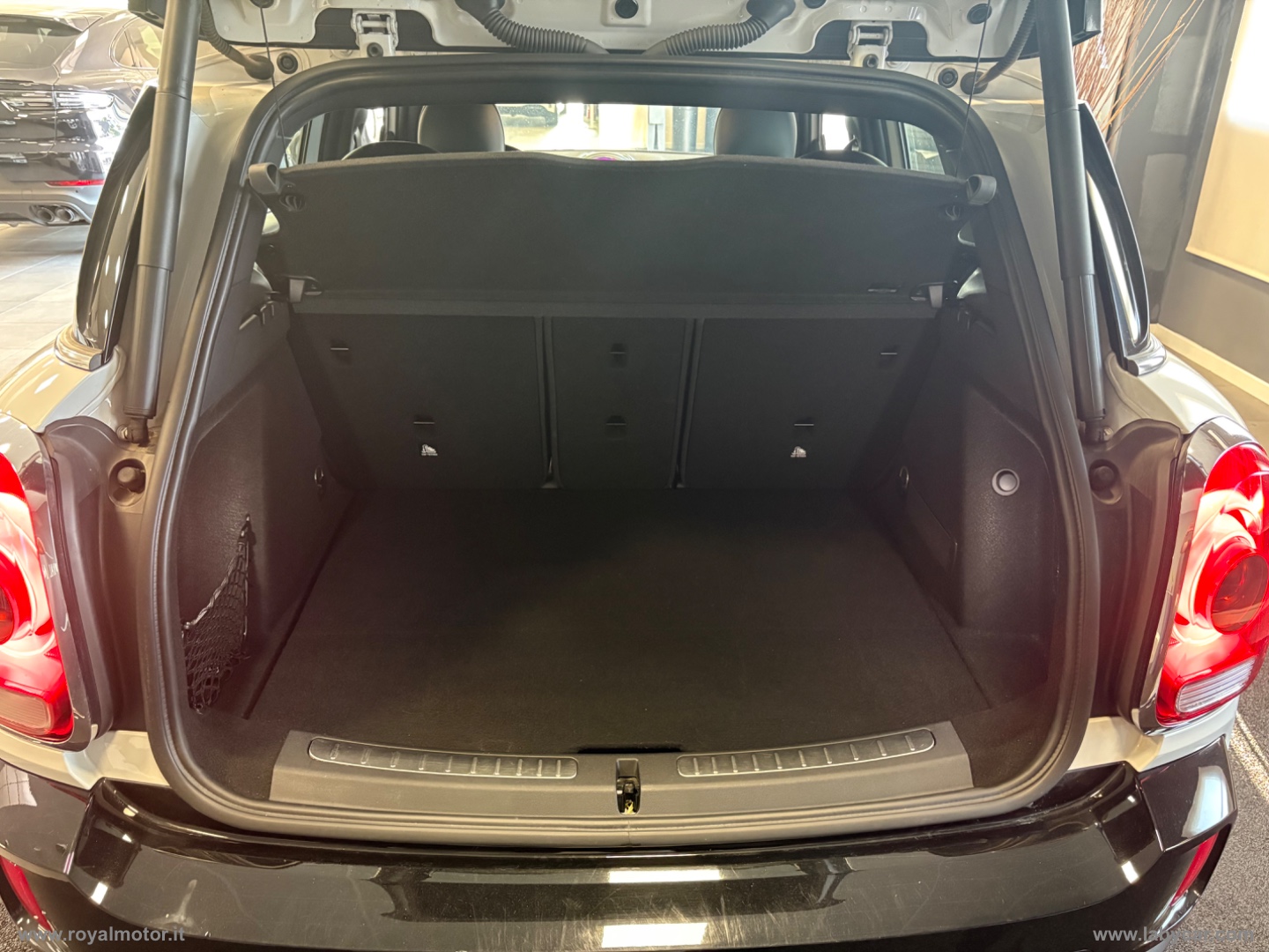 Mini Cooper SD Countryman ALL4 Aut. - immagine 29