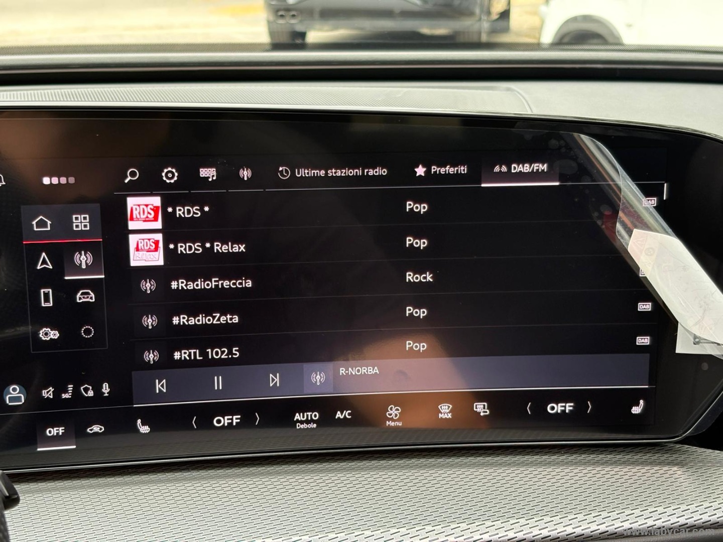 Audi Q5 SPB TDi S tronic quattro S line ed. - Immagine 29