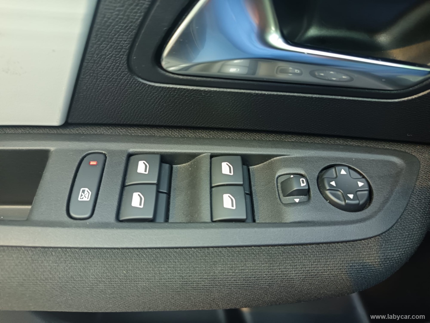 Citroën C4 Hybrid 110 e-DCS6 You - Immagine 29