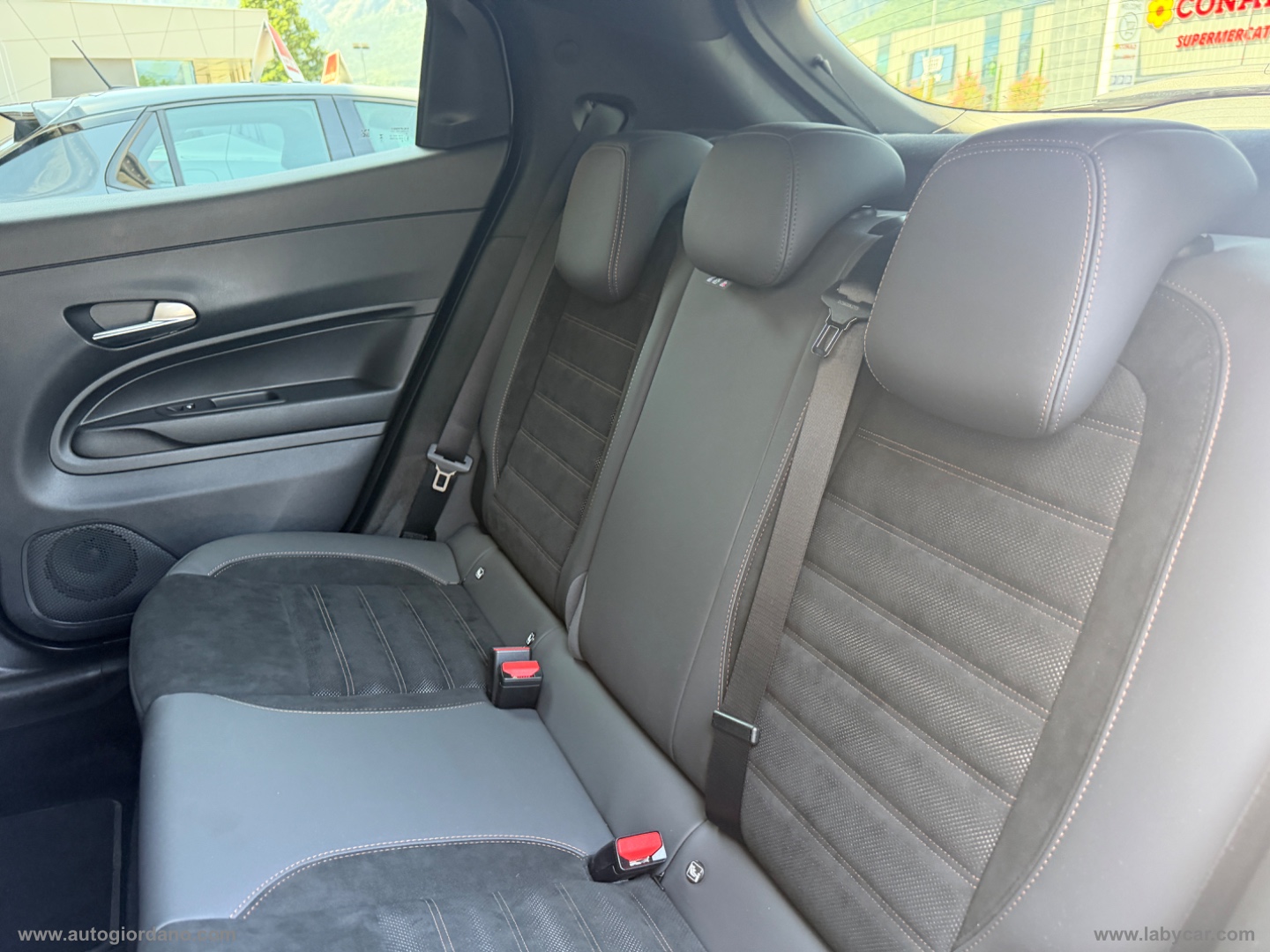 Junior 1.2 145CV Hybrid eDCT6 Q4 Intensa - immagine 29