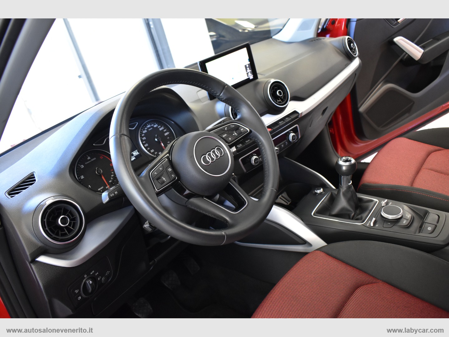 Q2 30 TDI S tronic Identity Black - immagine 29