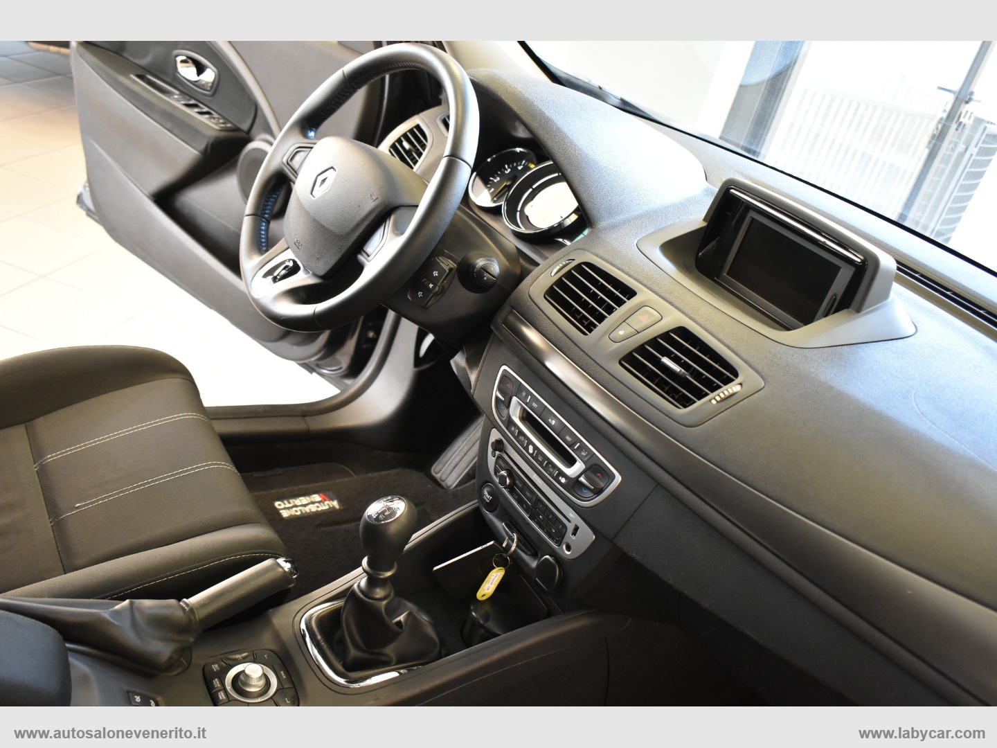 Mégane 1.5 dCi 110 CV SporTour Wave - immagine 29