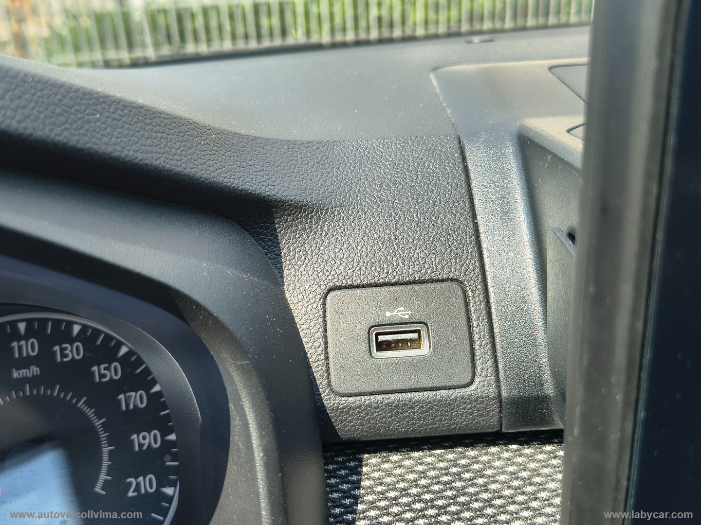Sandero Stepway 1.0 TCe ECO-G Expression - immagine 29