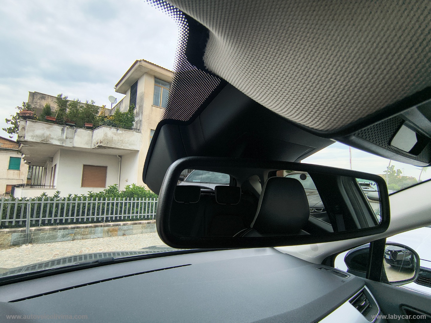 Captur TCe 100 CV GPL Techno - immagine 29