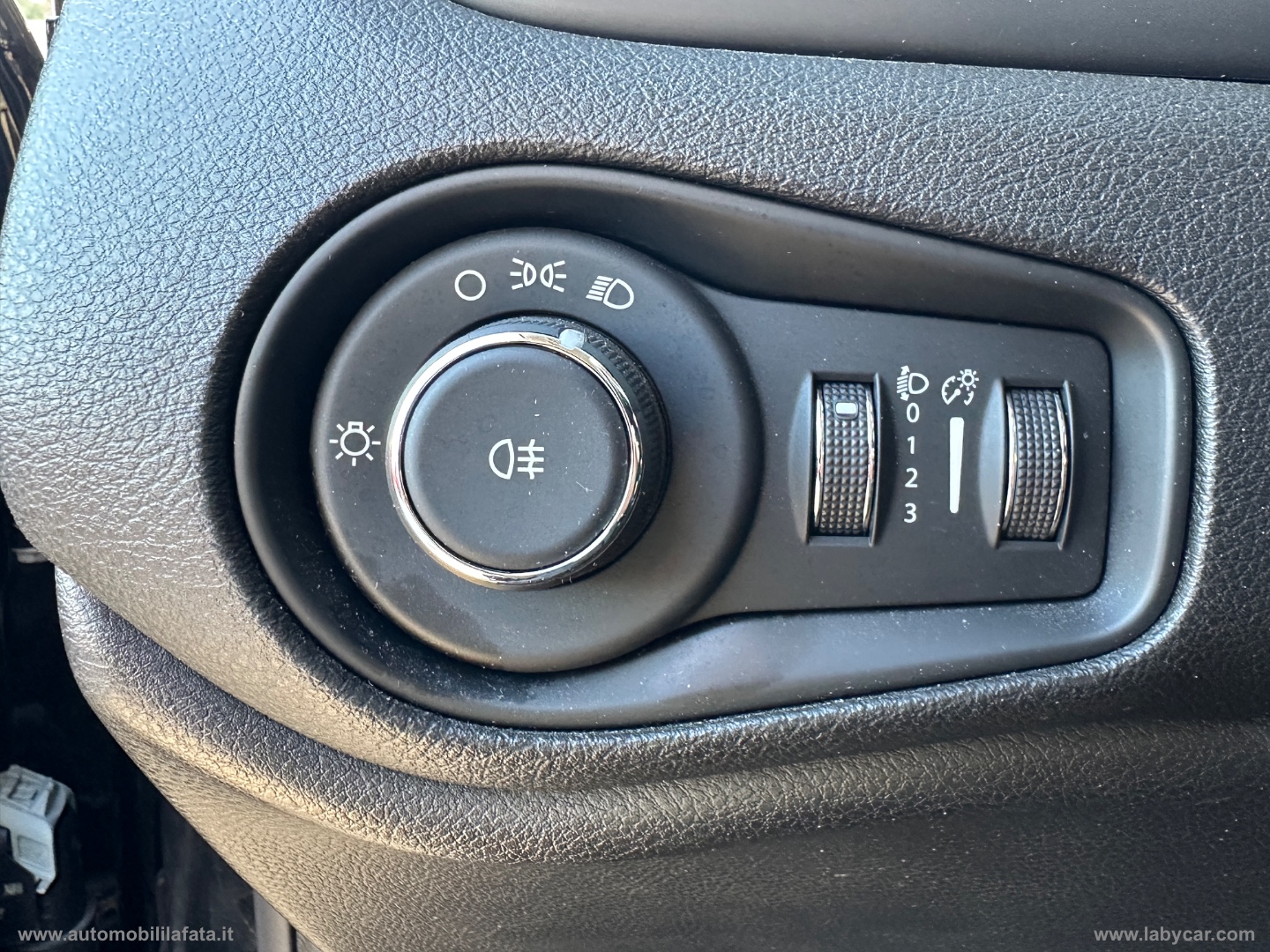 Renegade 1.6 Mjt Sport - immagine 29