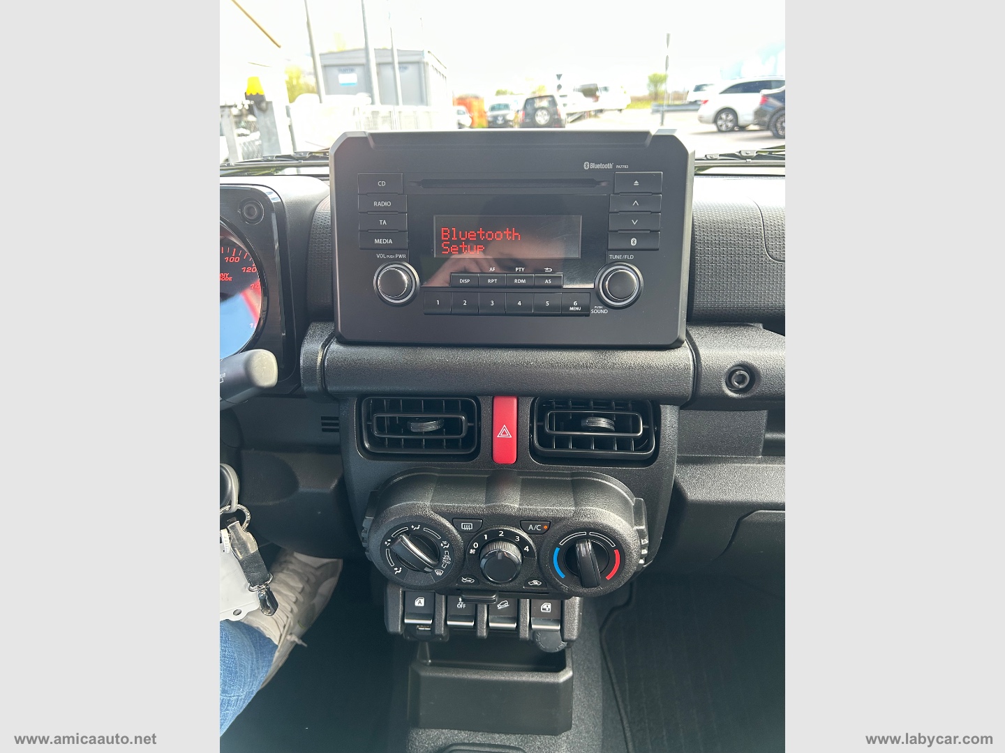 Jimny 1.5 5MT N1 - Z-MODE PICK-UP INTROVABILE Z-MODE PICK-UP - immagine 29