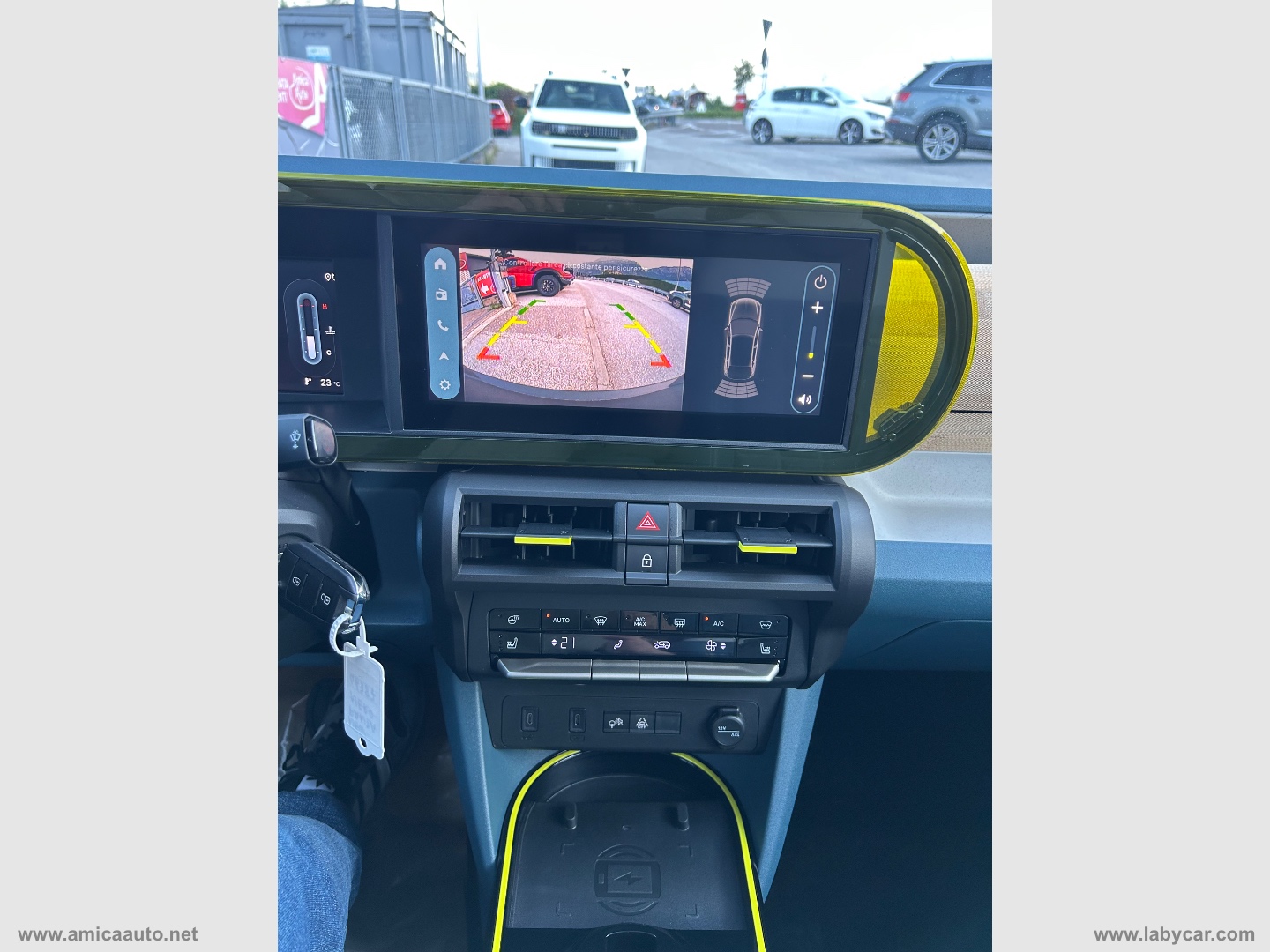Grande Panda 1.2 Hybrid 110 S&S La Prima - immagine 29
