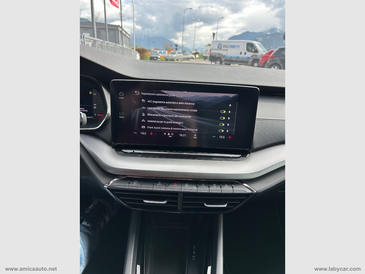Octavia 2.0 TDI EVO SCR DSG Wagon Exec. - immagine 29