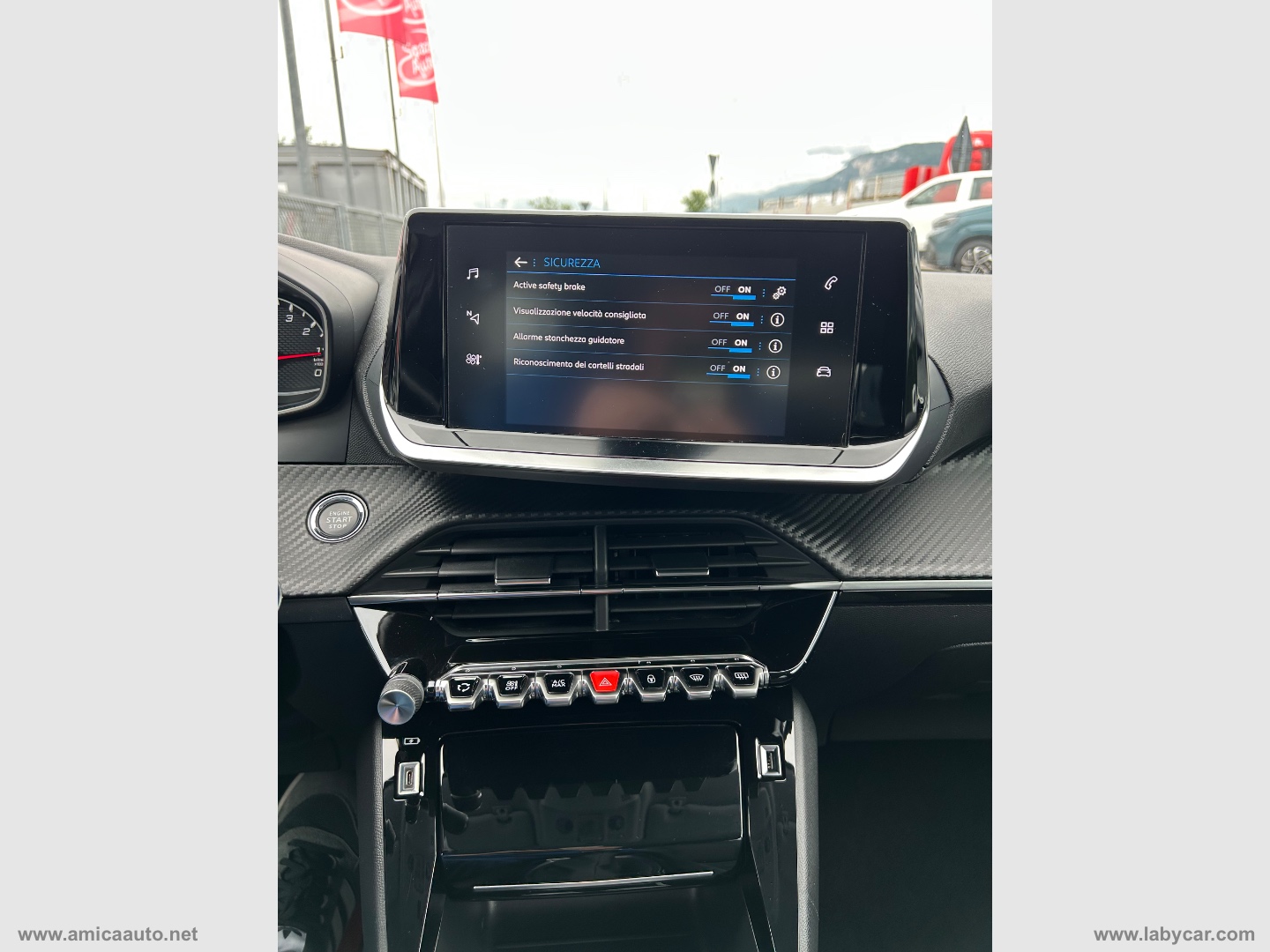 208 BlueHDi 100 S&S 5p. Allure Navi Pack - immagine 29