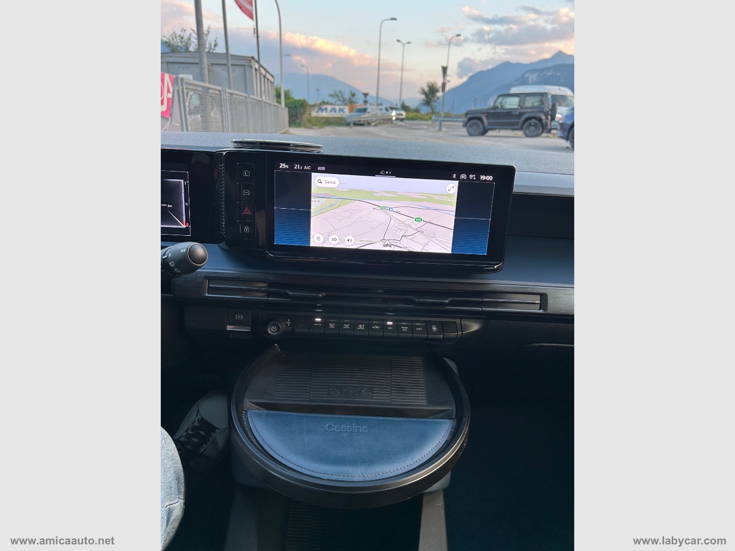 Ypsilon Hybrid e-DCT Ed.Limitata Cassina - immagine 29