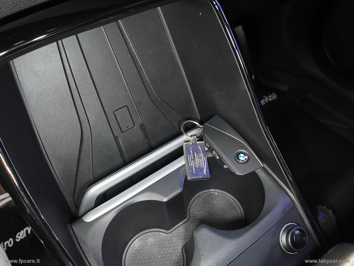 218d Active Tourer Luxury - immagine 29