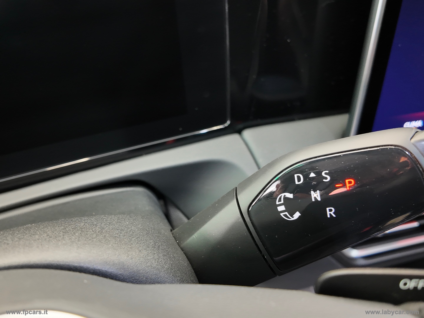 Tiguan 2.0 TDI 150 CV DSG Elegance - immagine 29