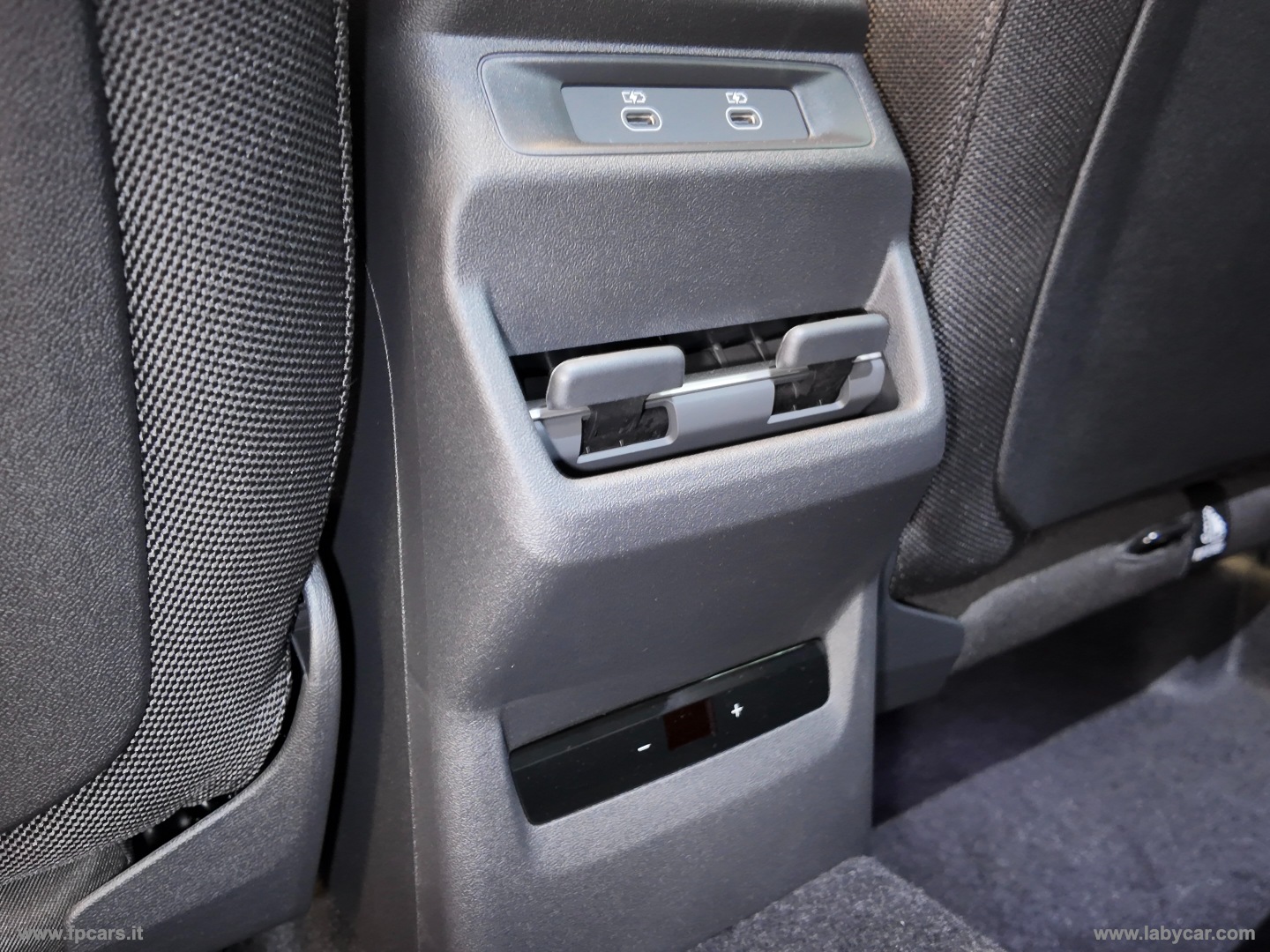 Q3 SPB TDI 193CV S tr. quattro S Line TETTO APRIB. - immagine 29