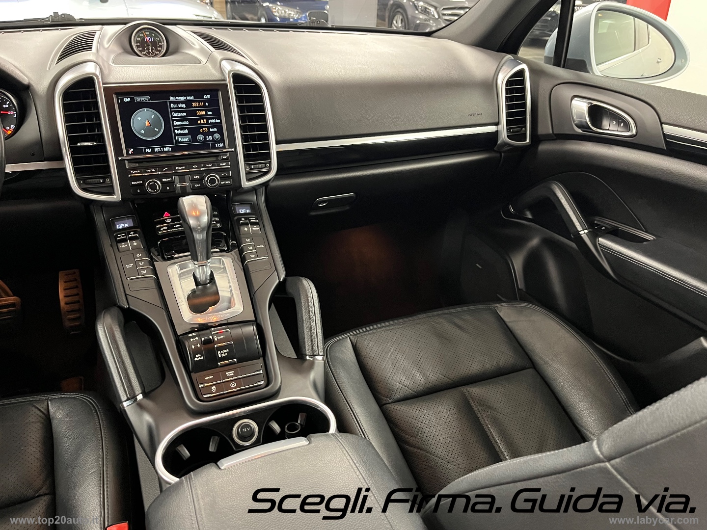 Cayenne 3.0 Diesel TETTO LUNGO PELLE TOTALE CERCHI 21 - immagine 29
