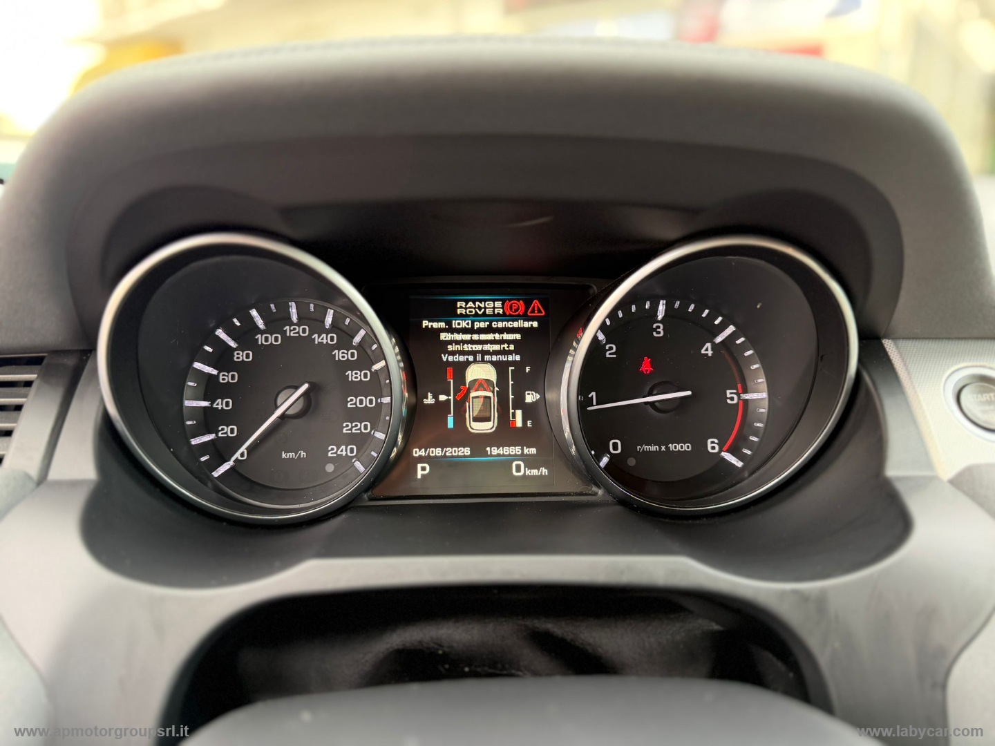 RR Evoque 2.2 TD4 150CV HSE Dynamic - immagine 29